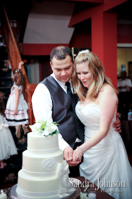 Best Courtyard Lake Lucerne - IW Phillips House Wedding photographer - Sandra Johnson (SJFoto.com)